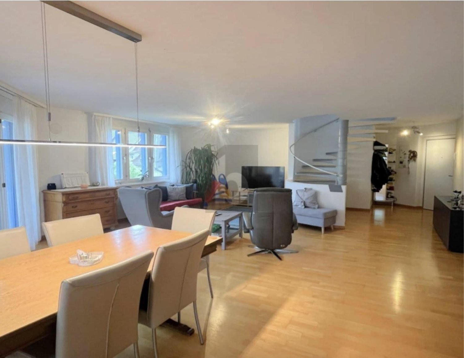 5 ½ rooms duplex, photo 2 of 4
