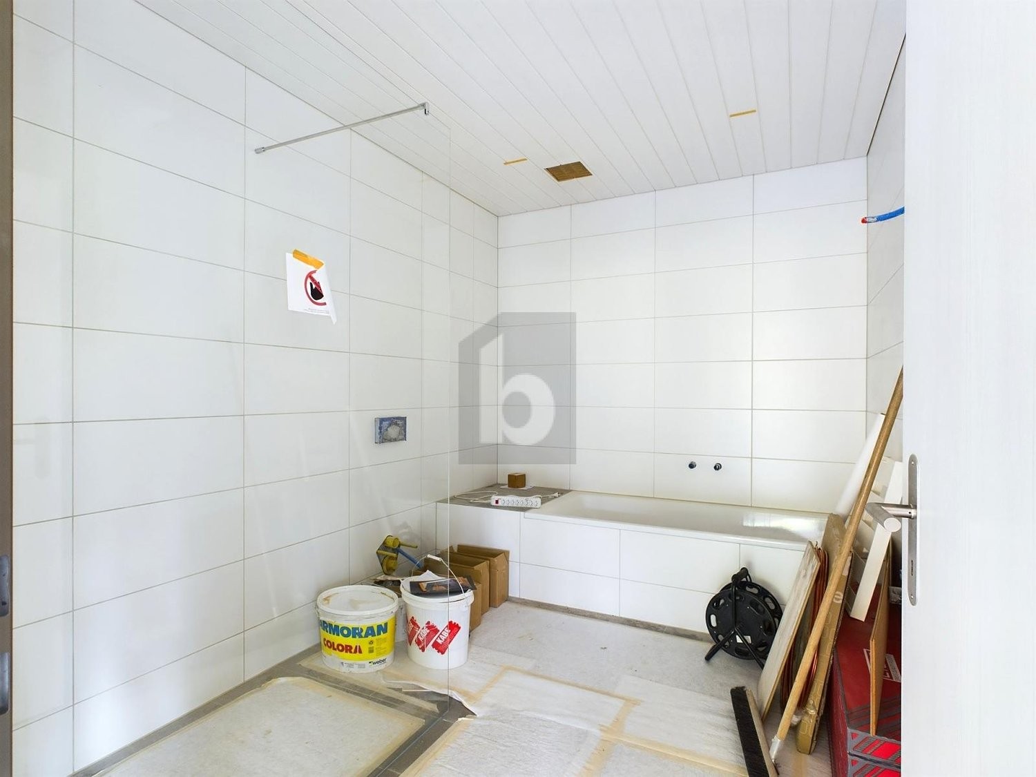 87m² shop, photo 4 of 4