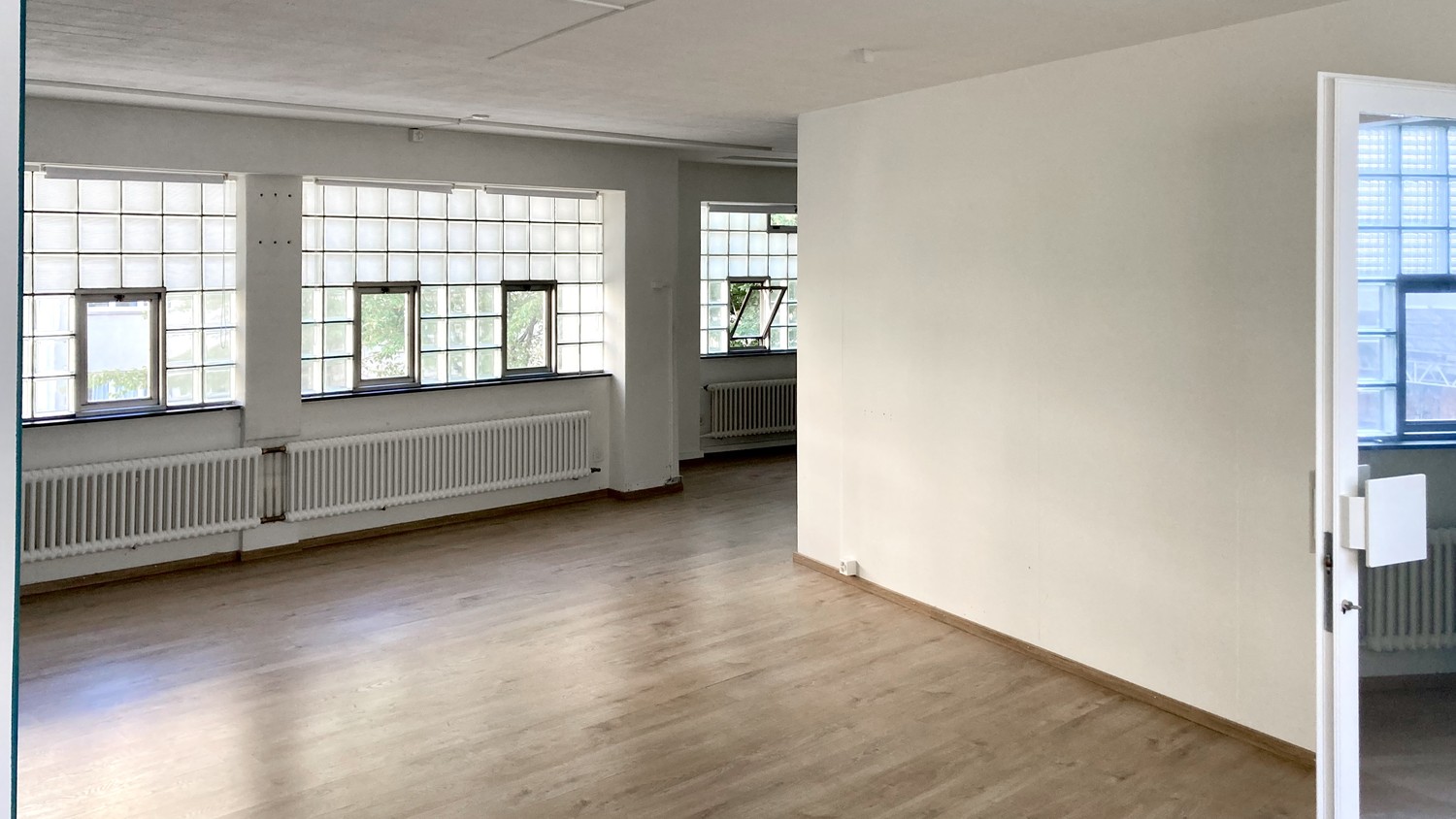 68m² office, photo 2 of 8