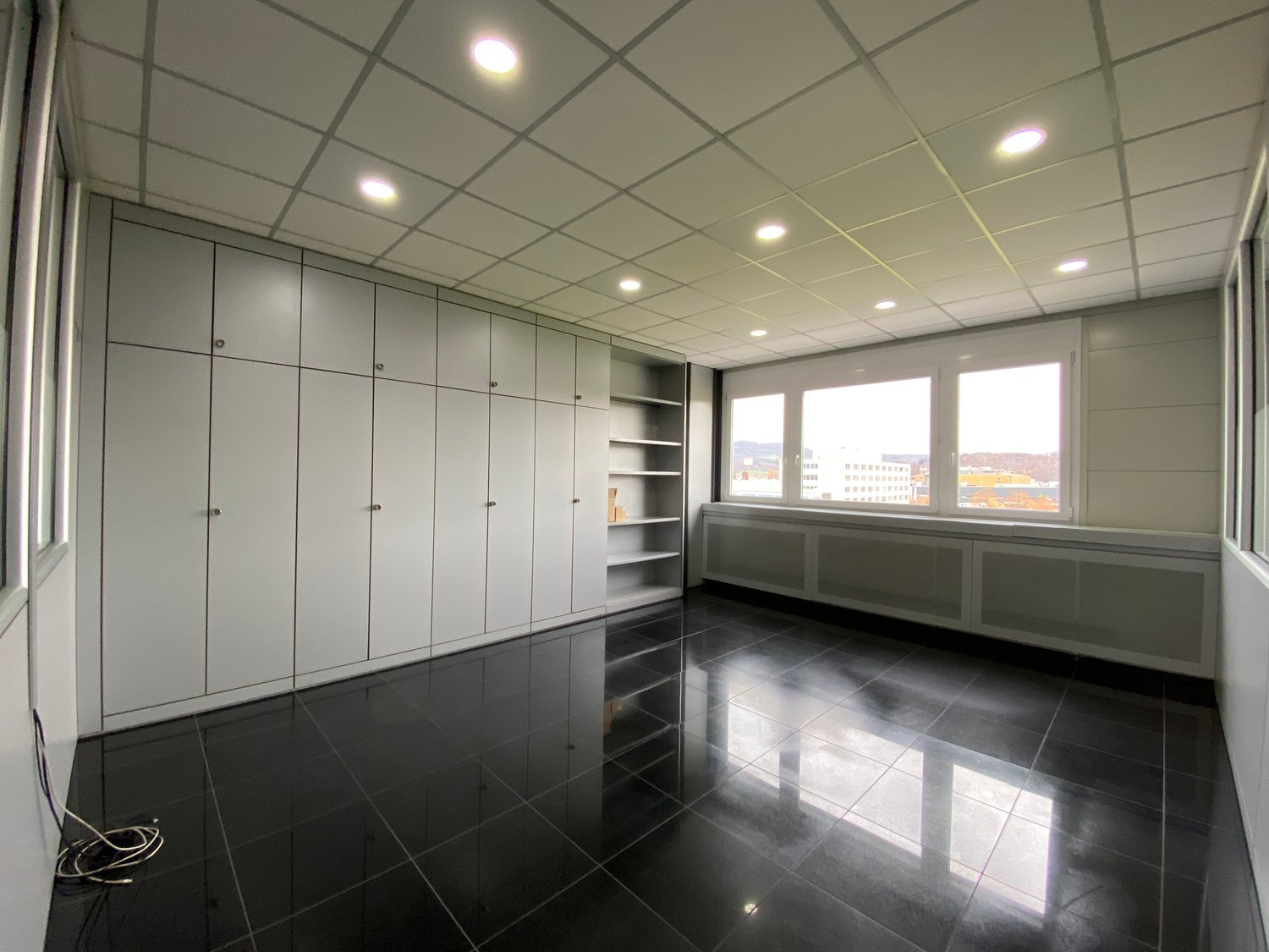 713m² commercial, photo 8 of 10