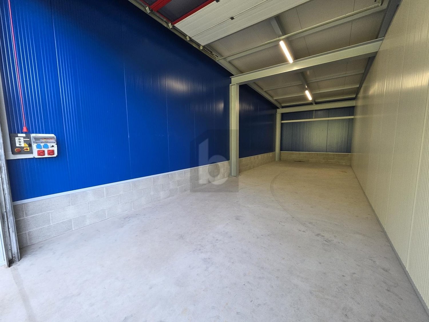 Storage room, photo 3 of 3