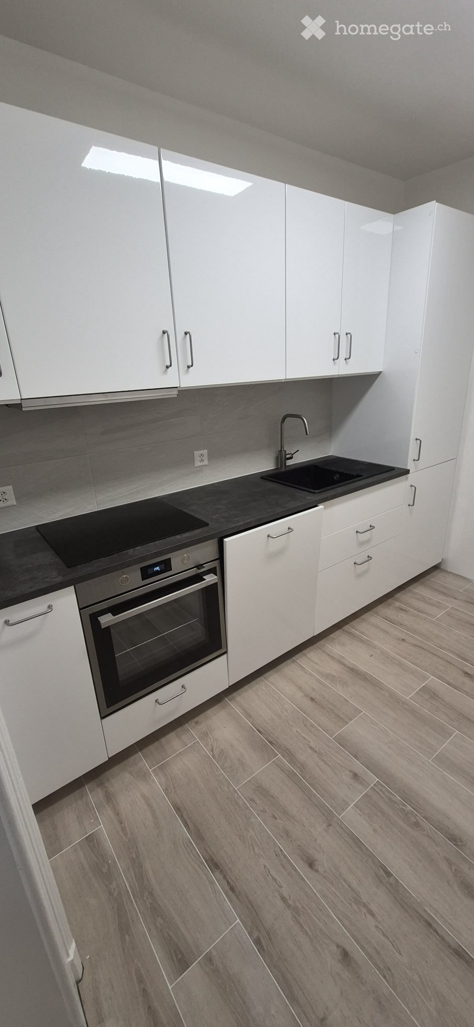 4 rooms apartment, photo 2 of 7