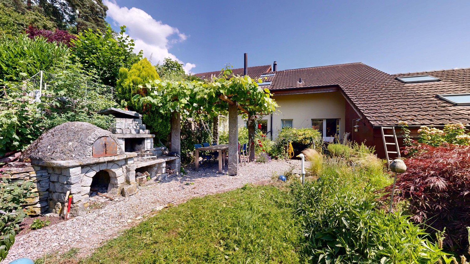 Casa unifamiliare a schiera con 5 ½ locali, foto 3 di 10