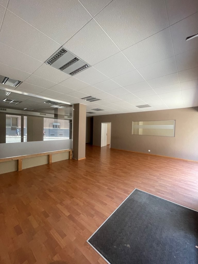 135m² shop, photo 6 of 6