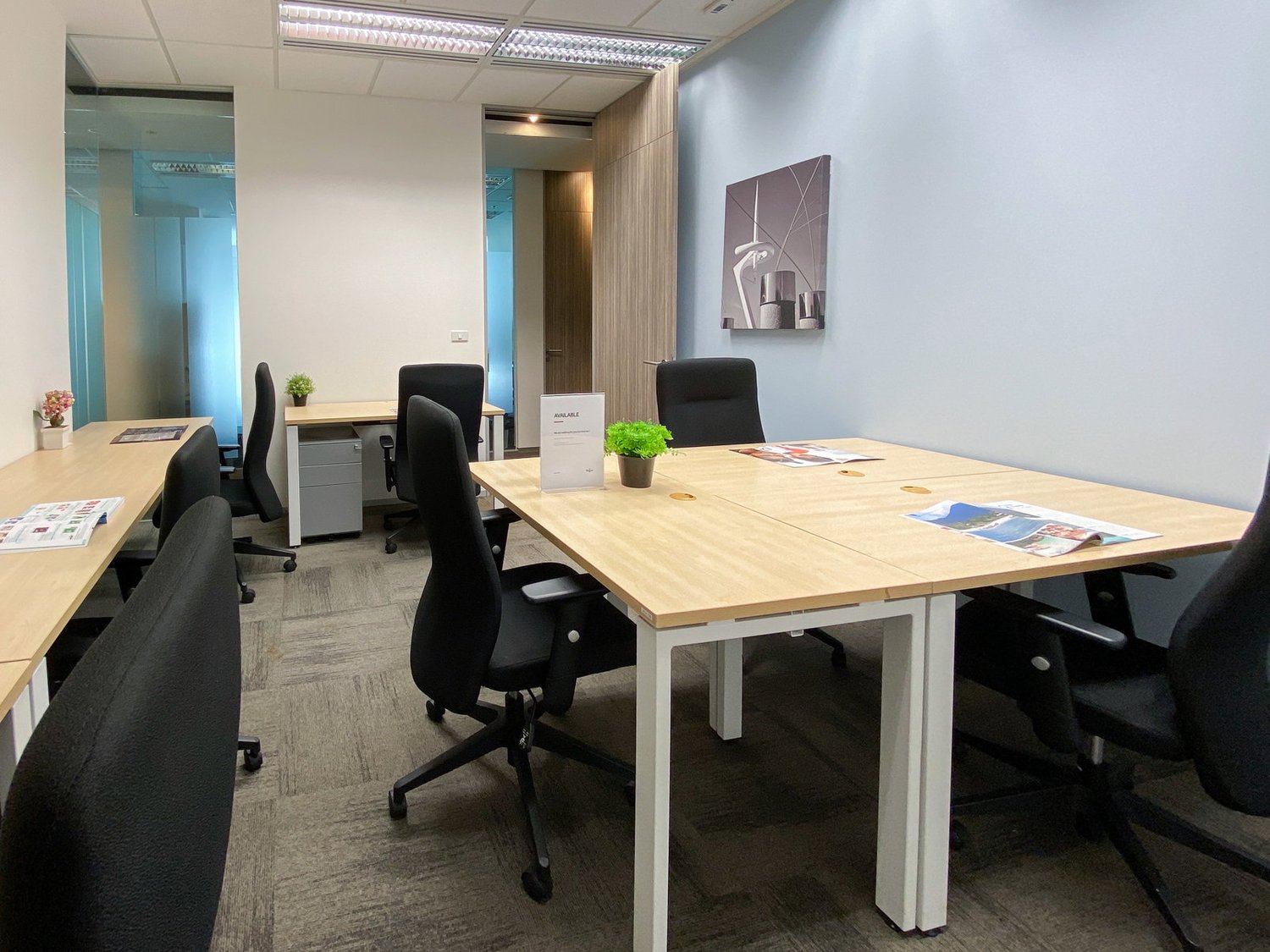 150m² office