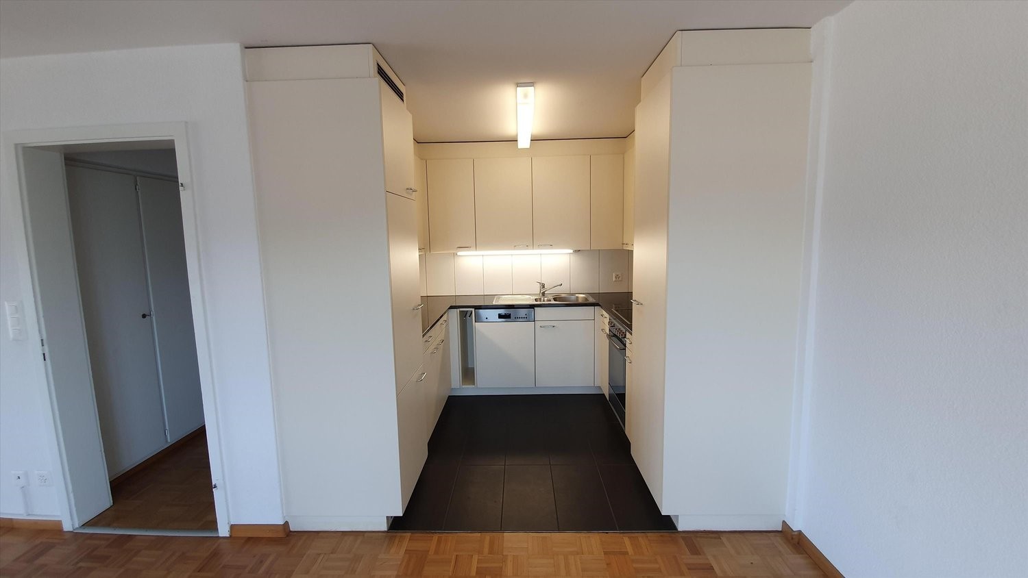 2 ½ rooms apartment, photo 3 of 5