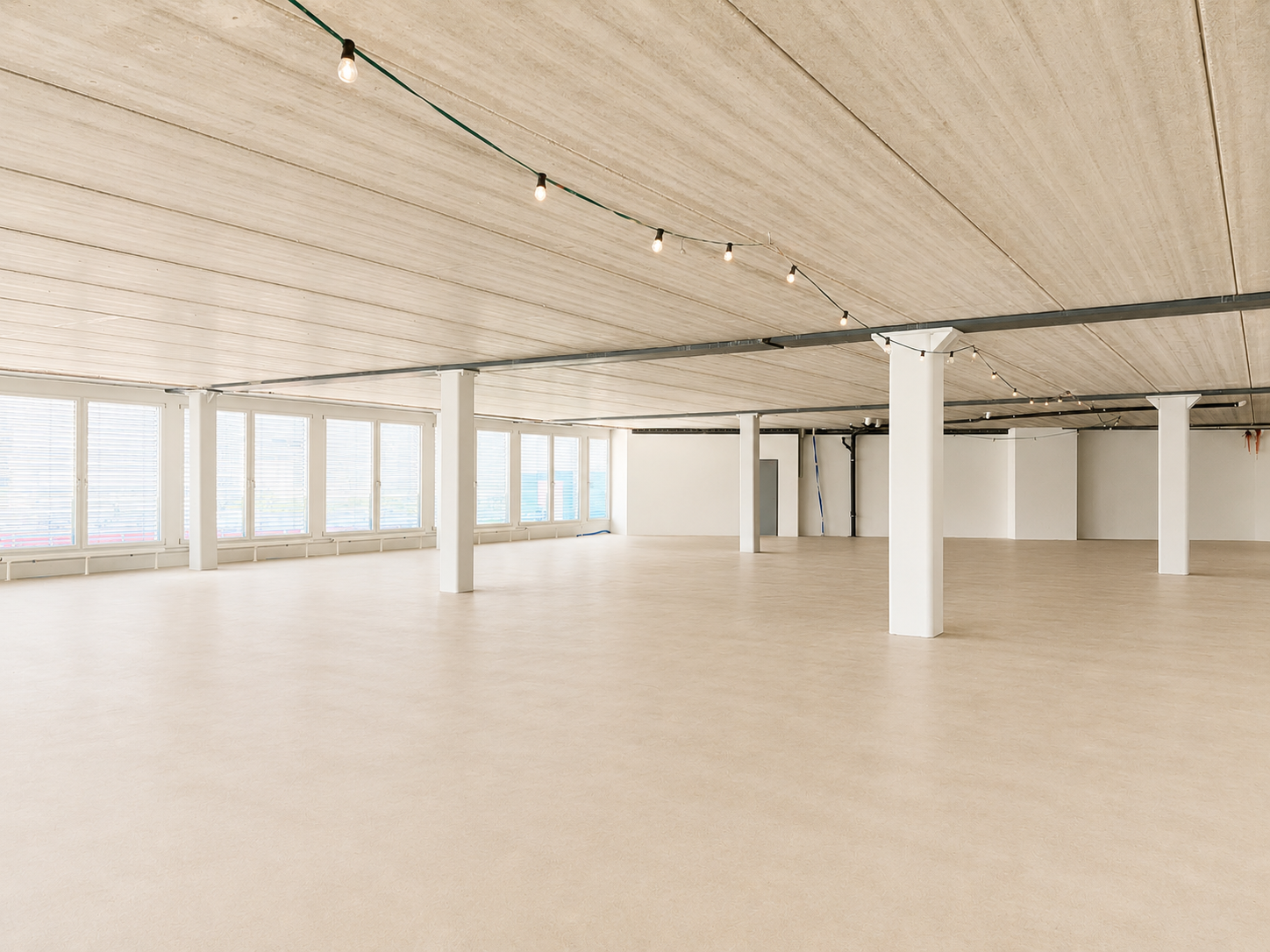 460m² office, Foto 5 von 9