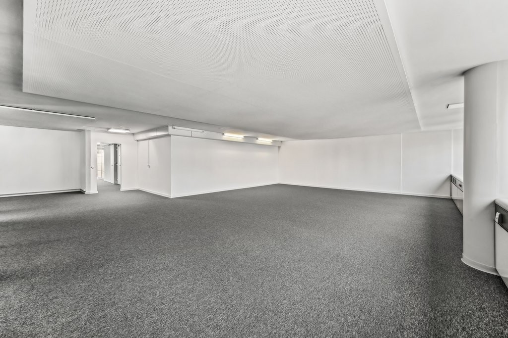 255m² office, photo 10 of 10