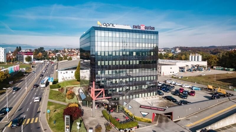 255m² office, photo 2 of 10