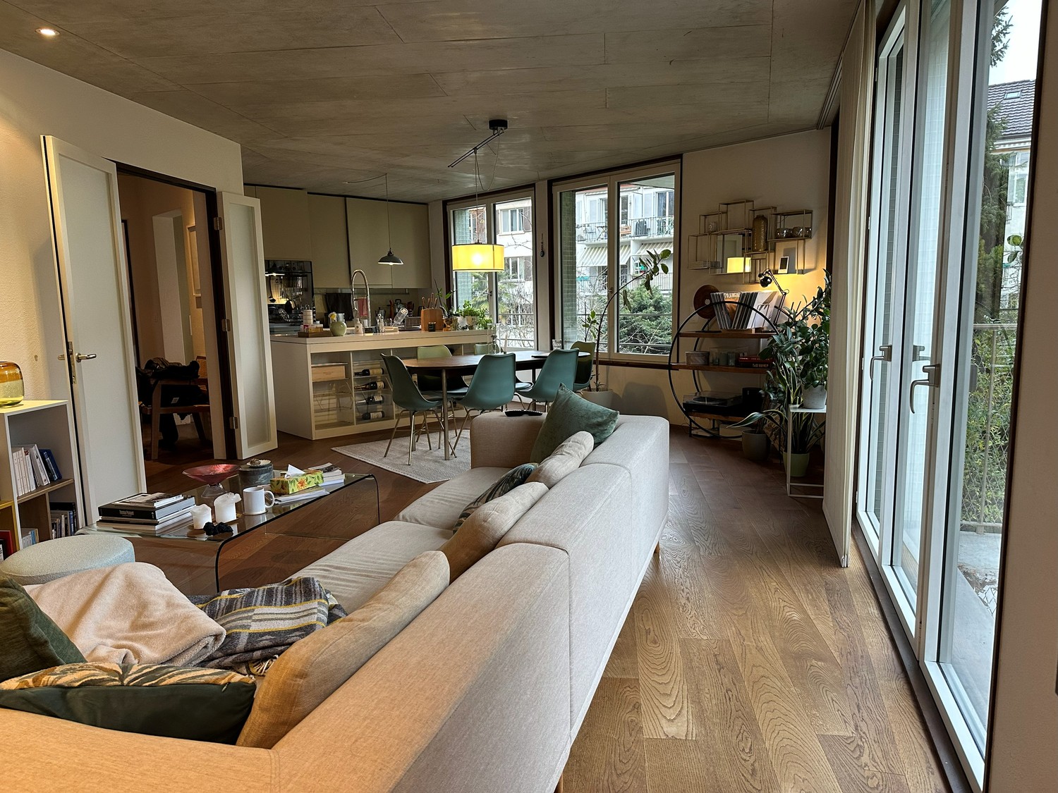 4 rooms apartment, photo 8 of 10
