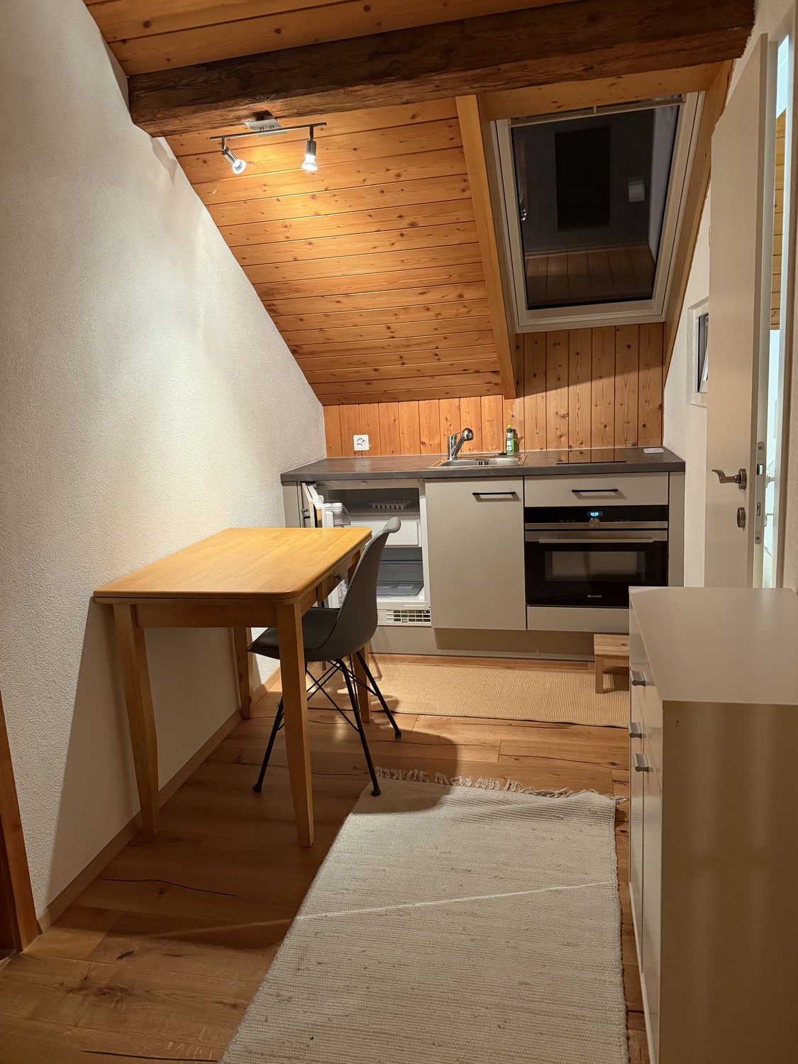 2 rooms apartment, photo 3 of 4