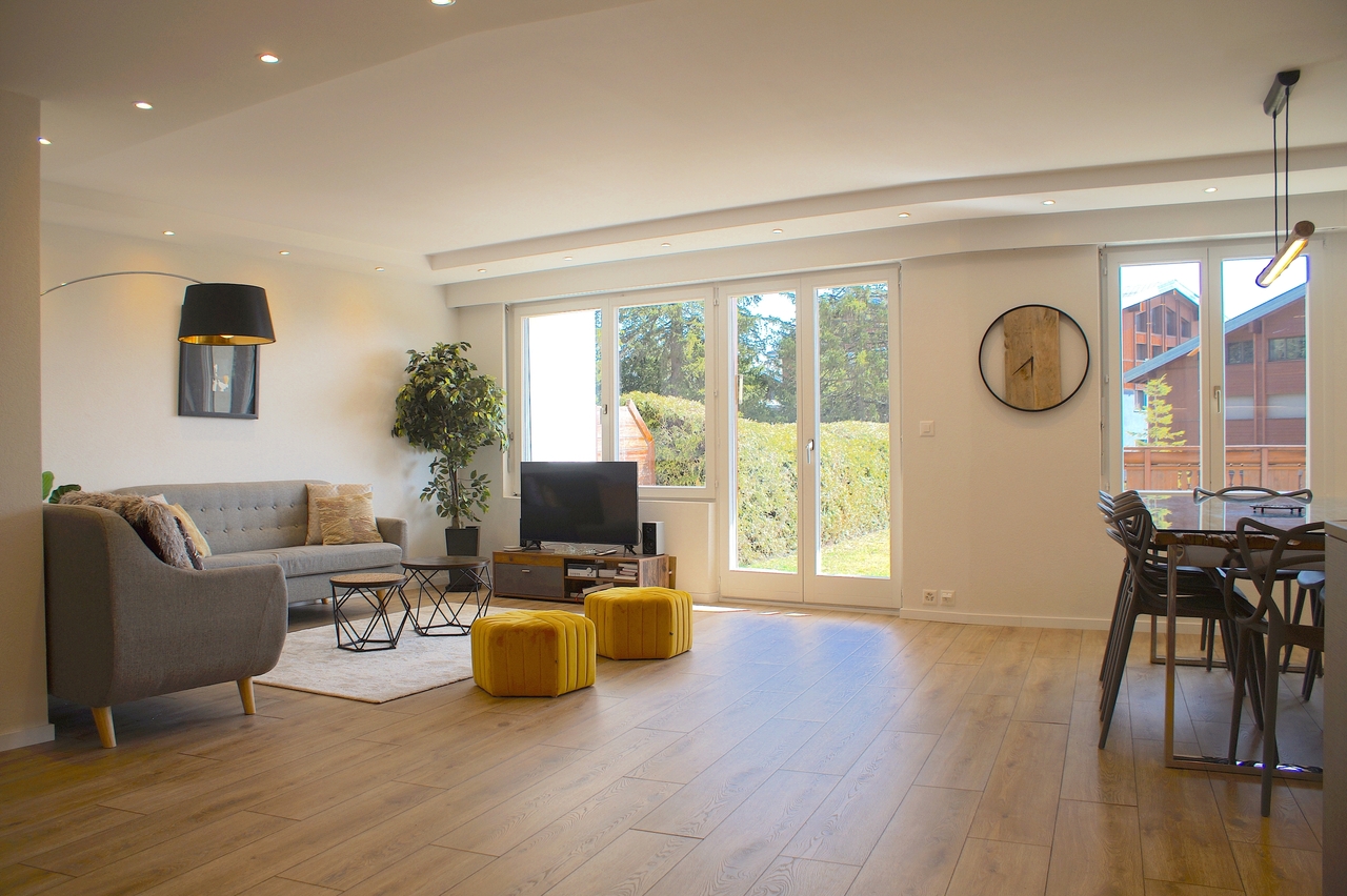 5 rooms apartment, photo 1 of 10