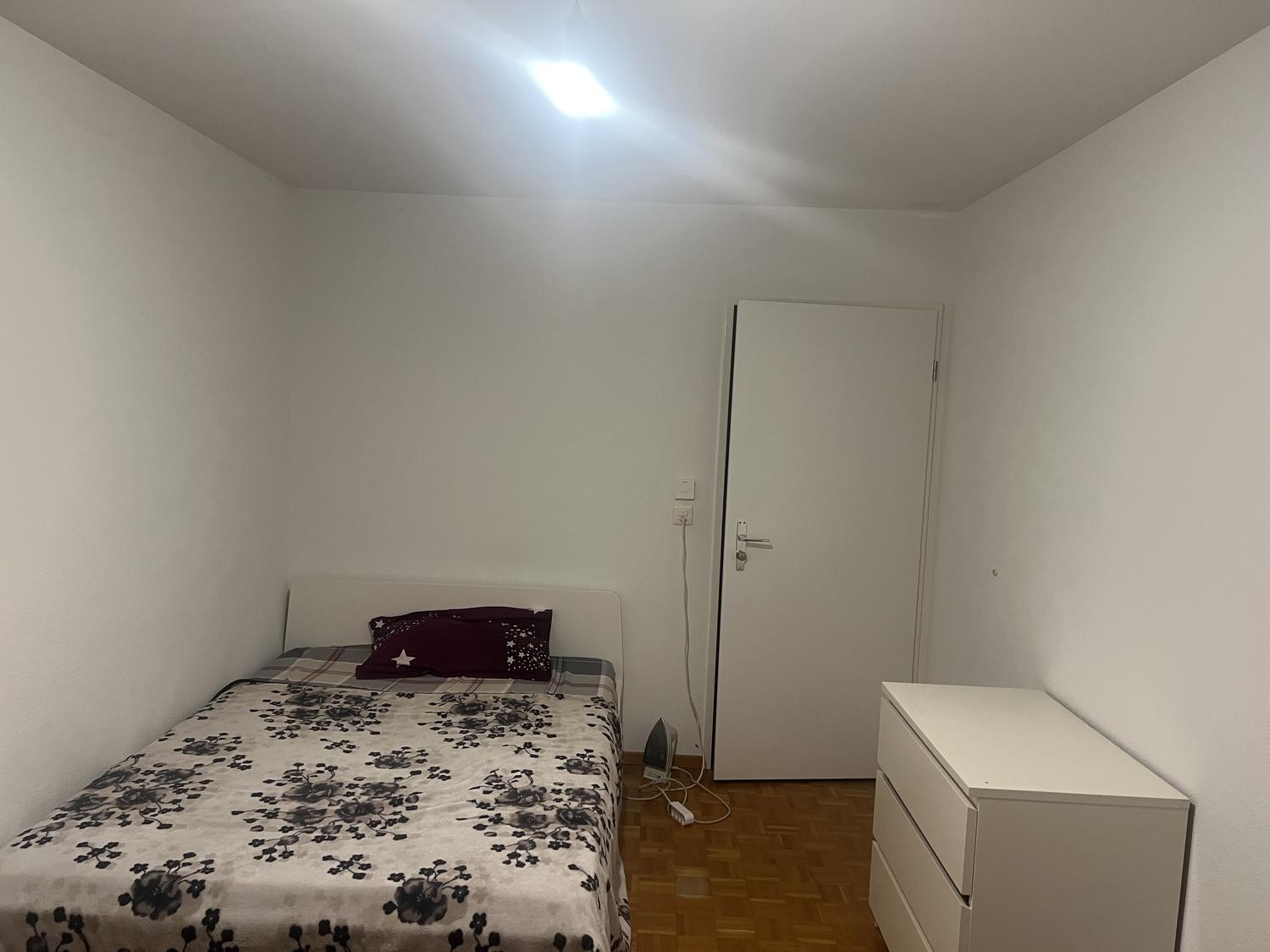 Stanza in un appartamento condiviso, foto 1 di 2
