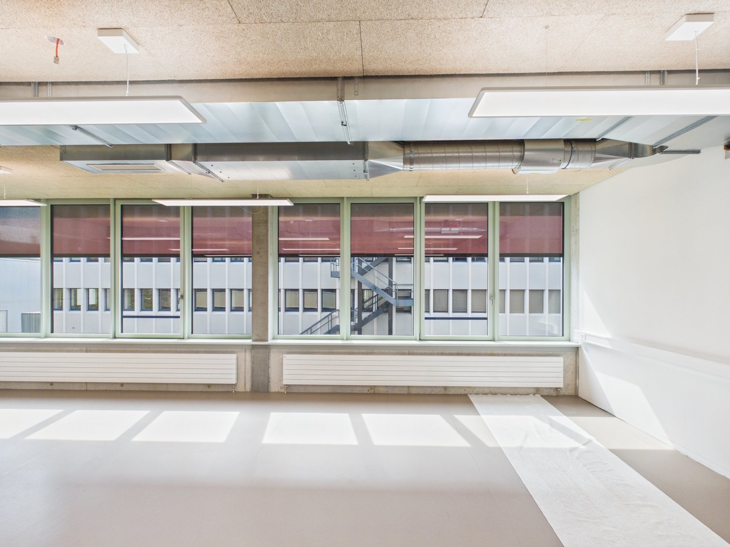 1537m² ufficio