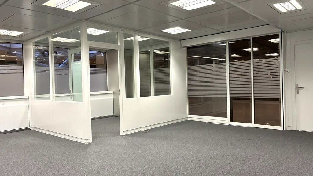 115m² office