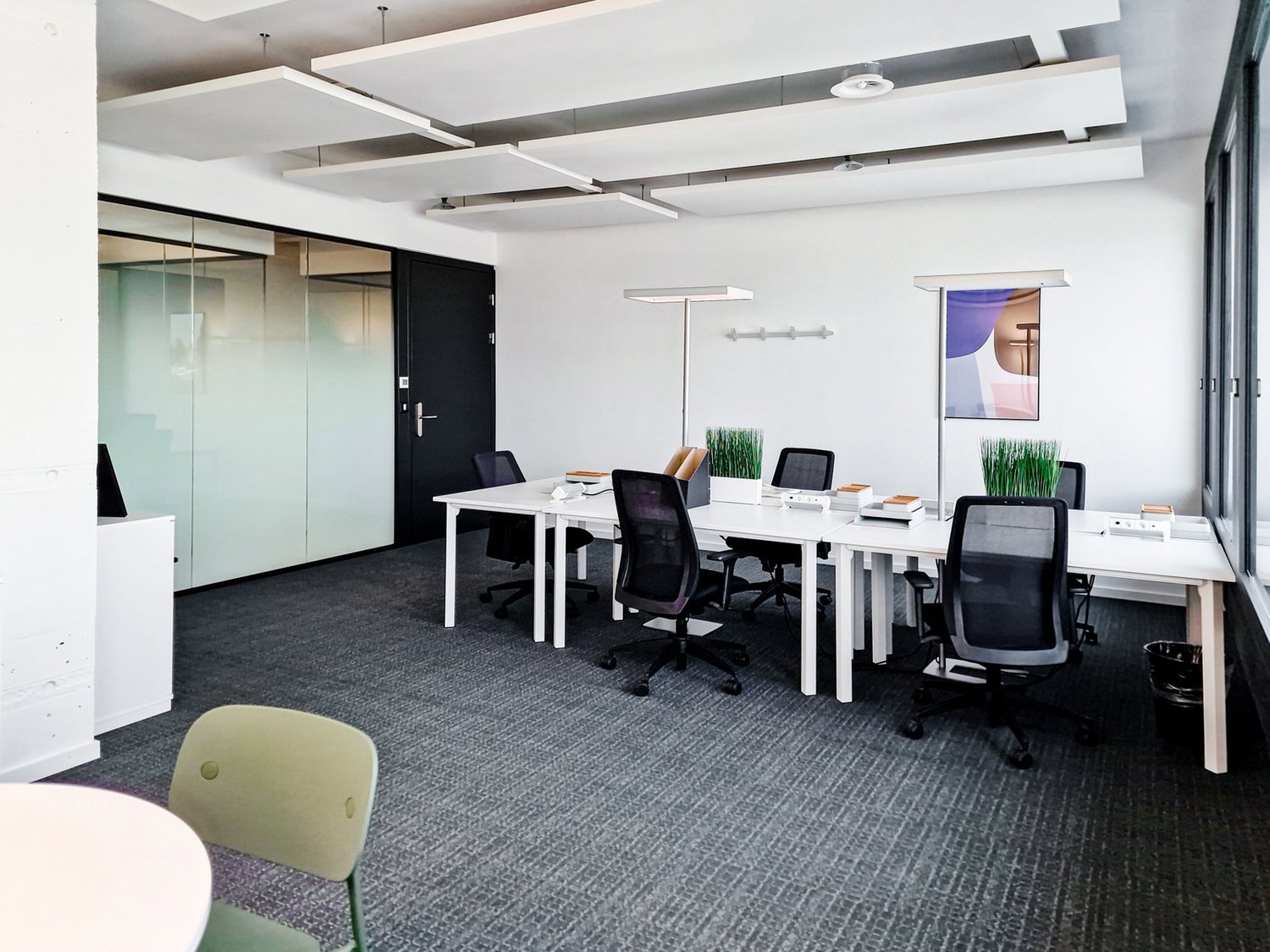 Office, photo 2 of 10