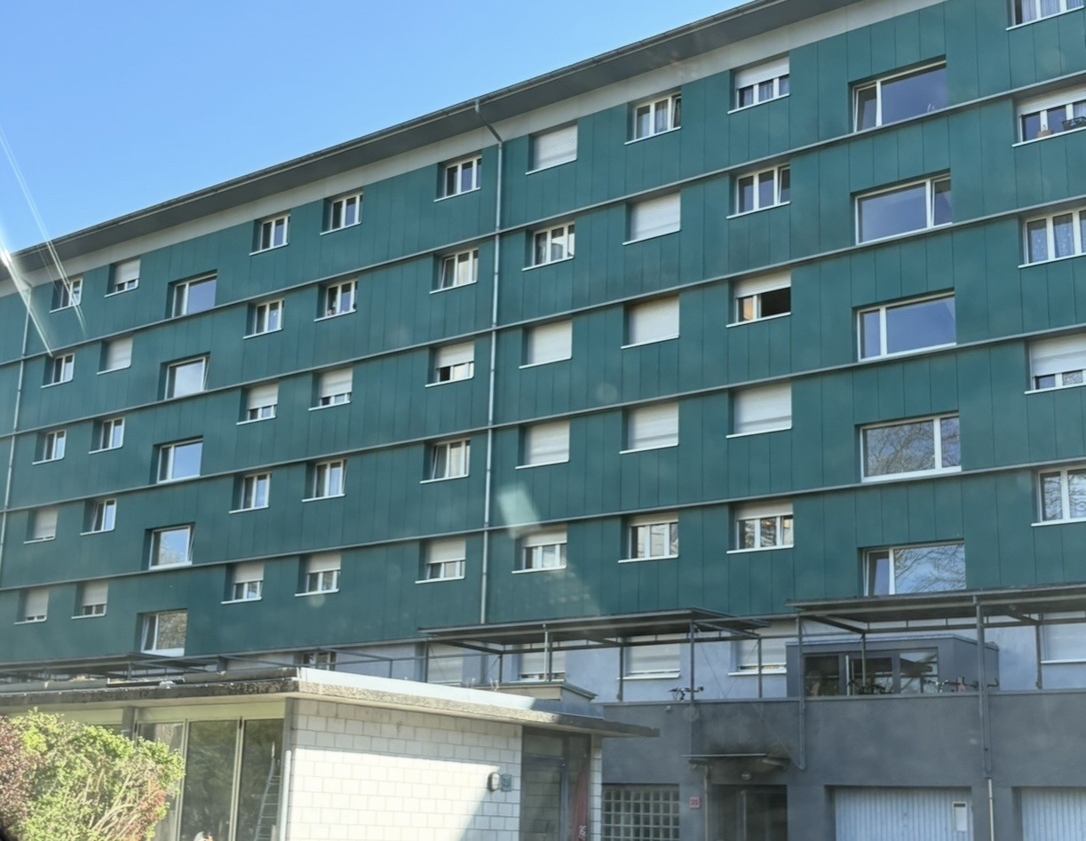 5 rooms apartment