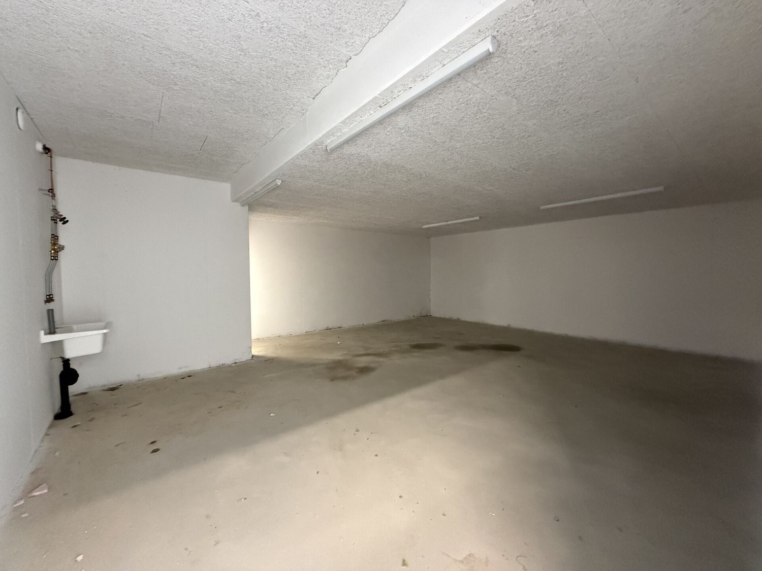 Storage room, photo 2 of 10