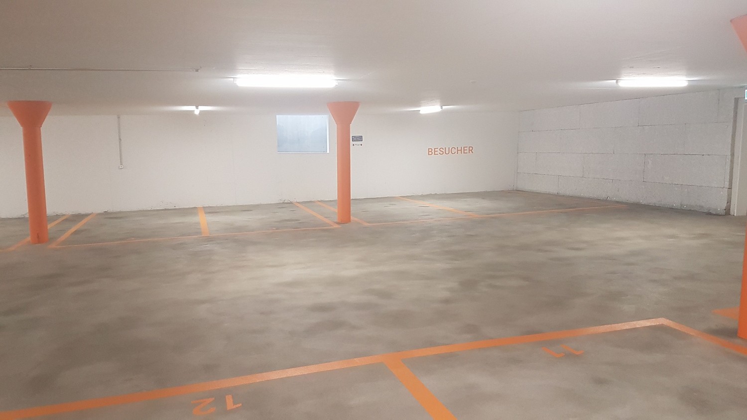 Underground slot, photo 1 of 2