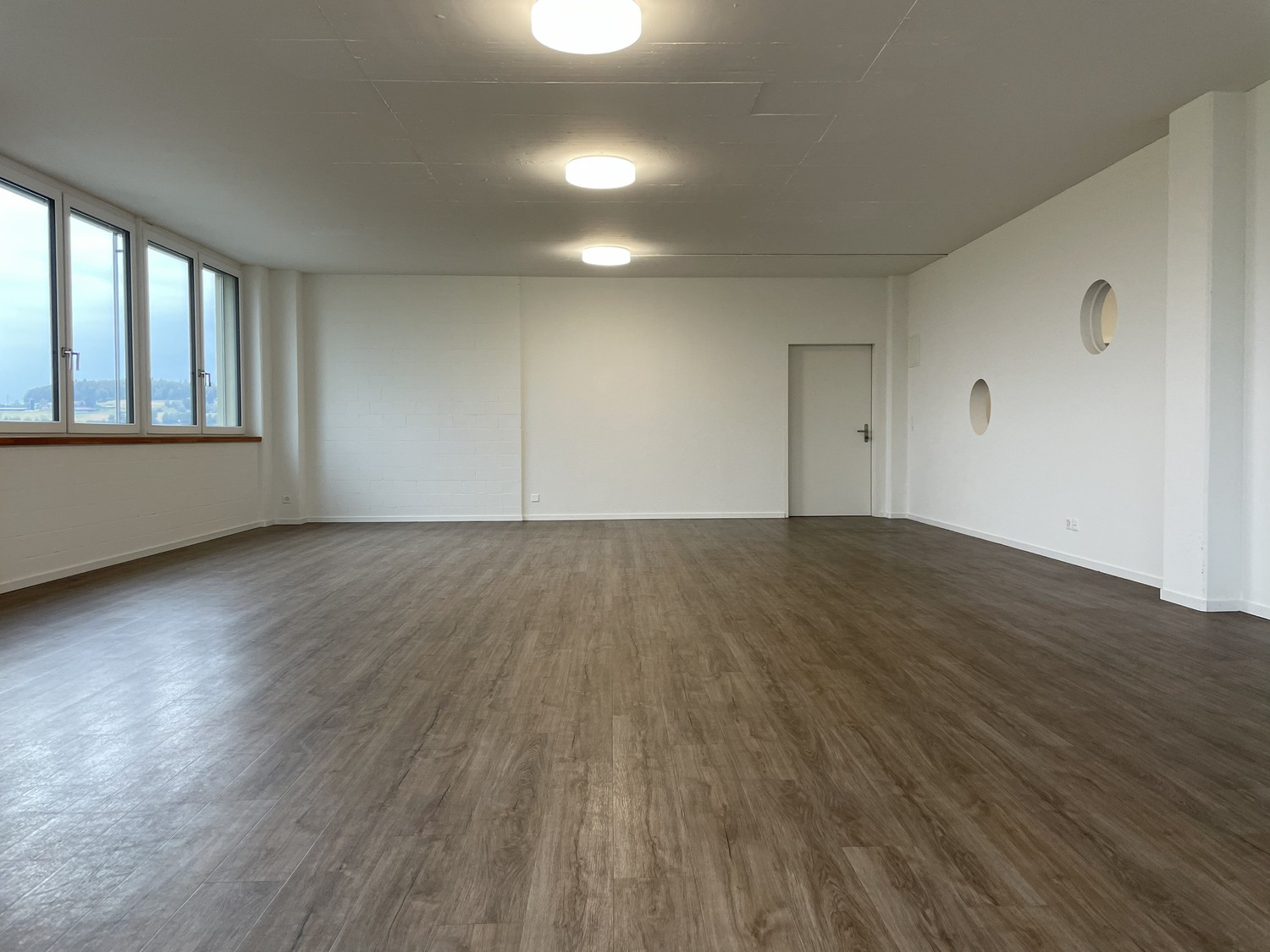 166m² commerciale