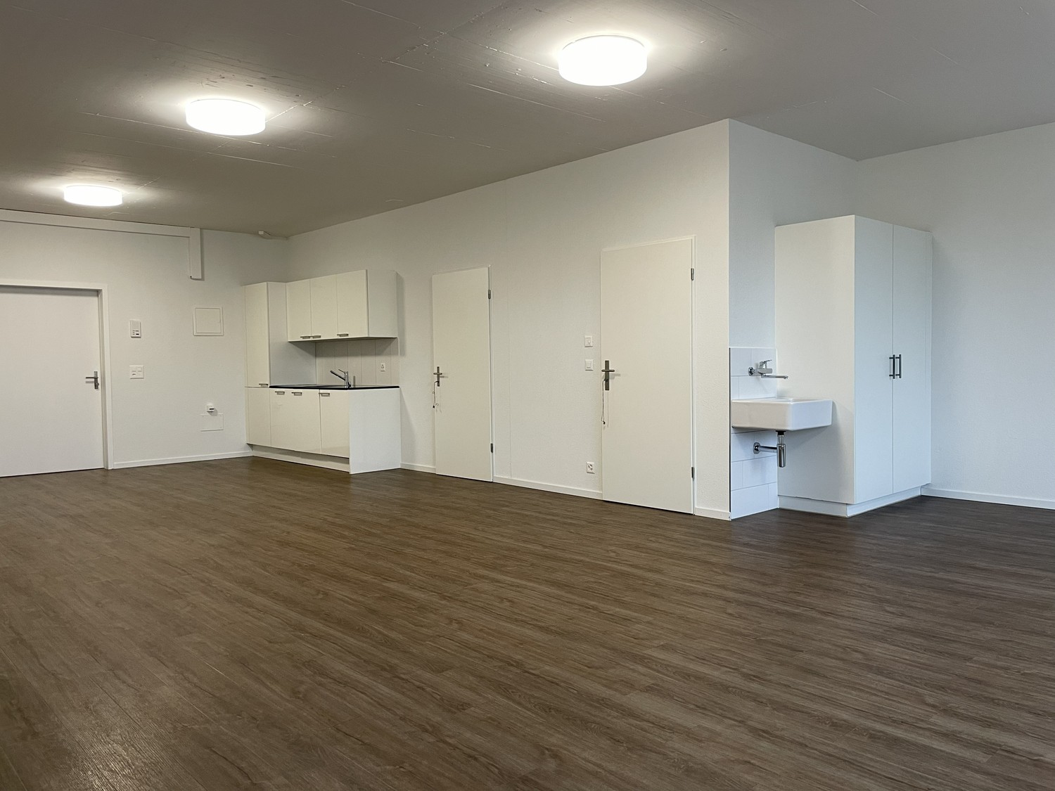 166m² commerciale