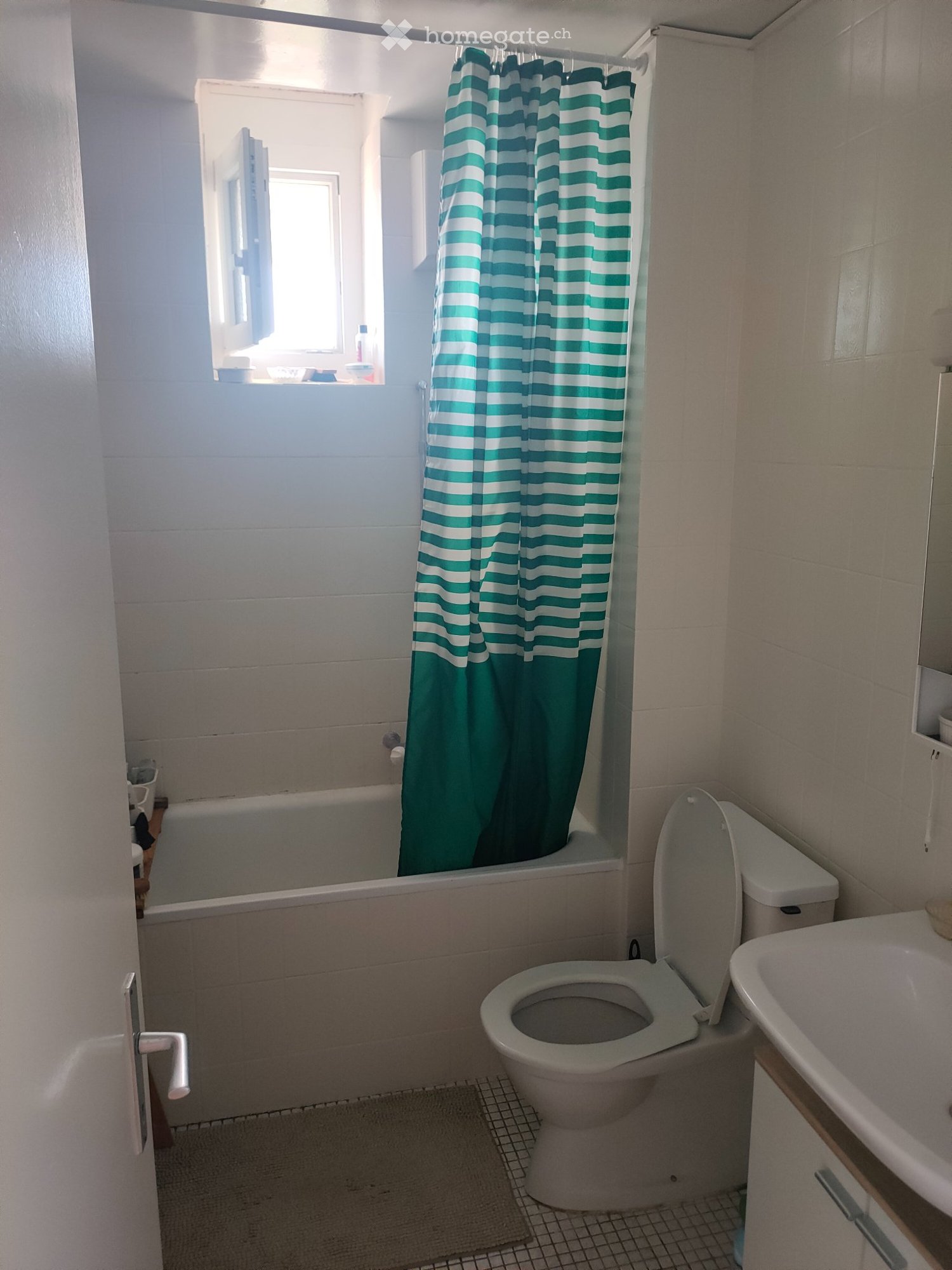 1 room single room