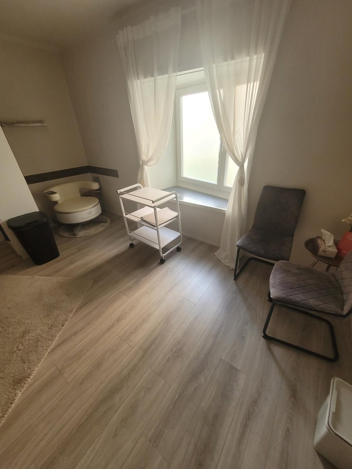 57m² commercial, photo 3 of 4