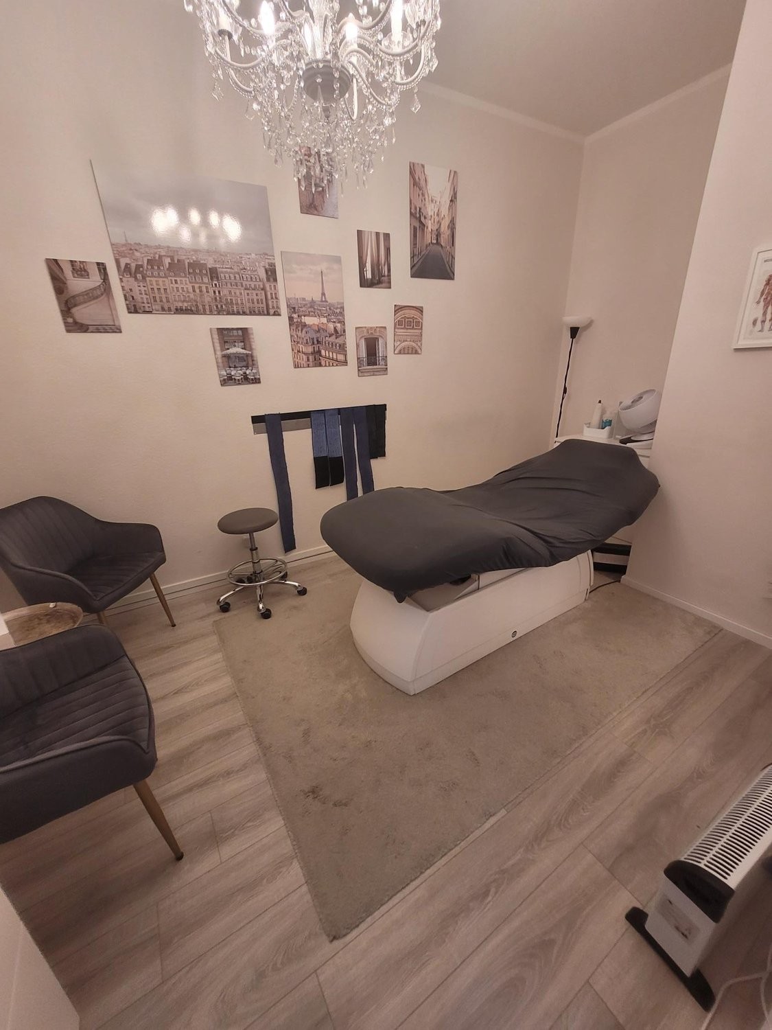 57m² commercial, photo 2 of 4