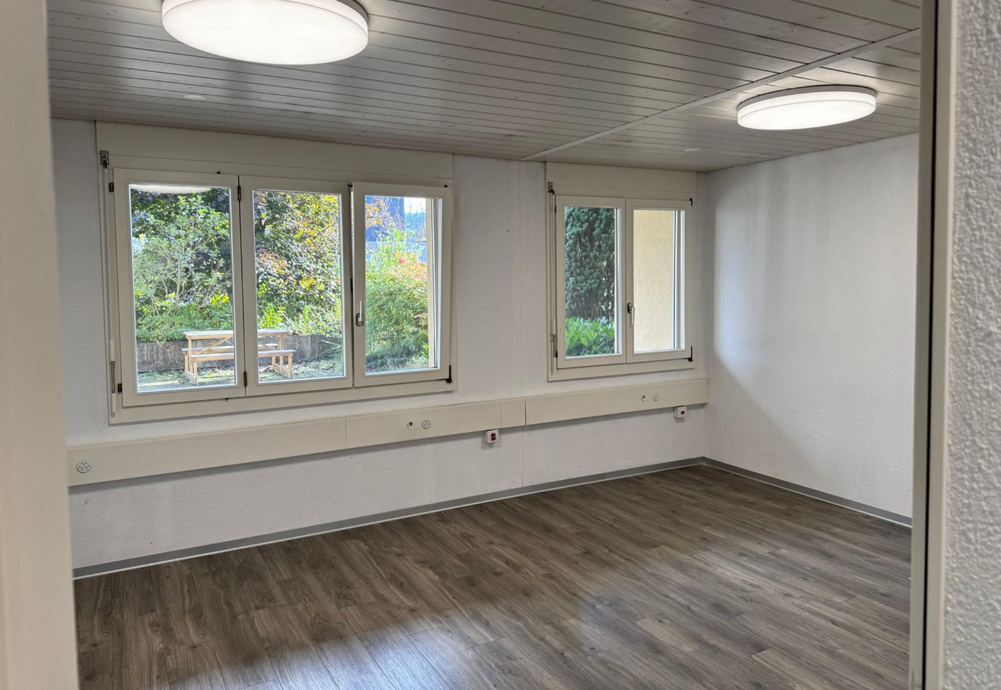 180m² bureau