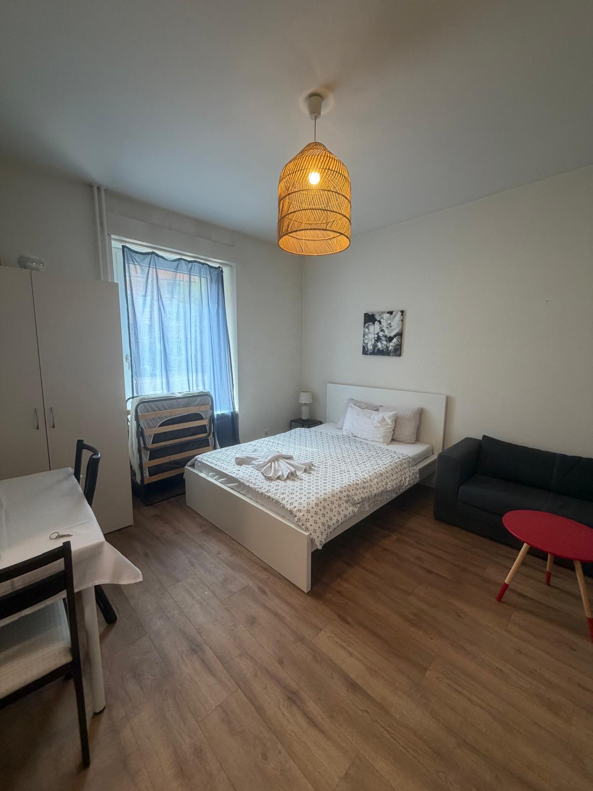 1 room apartment, photo 1 of 10