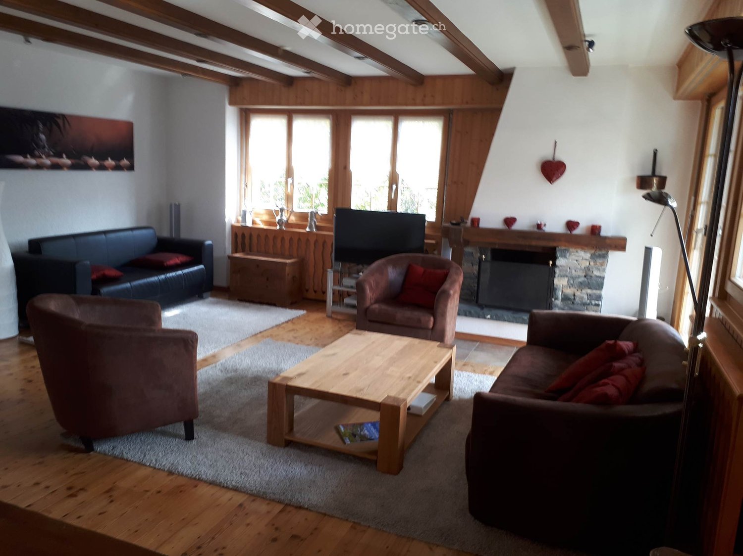 5 rooms apartment
