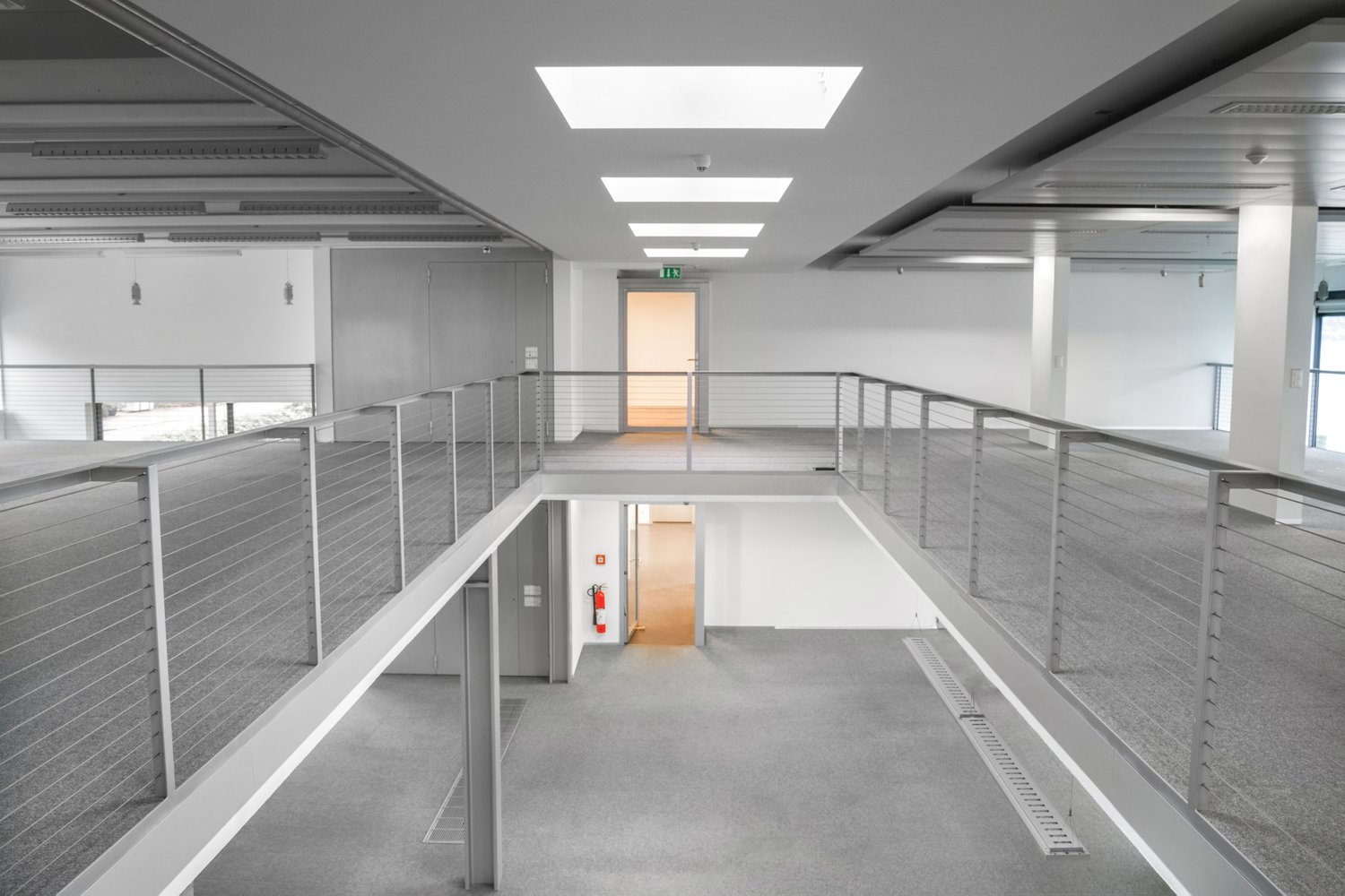 1840m² office, photo 7 of 10
