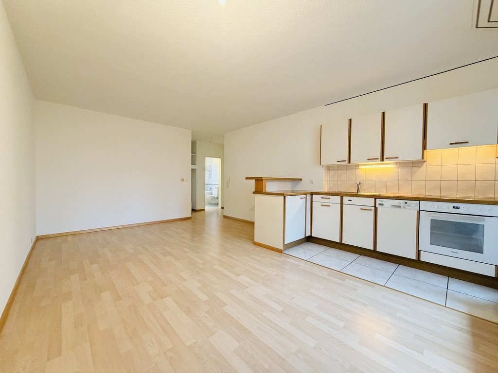 2 rooms apartment, photo 3 of 8