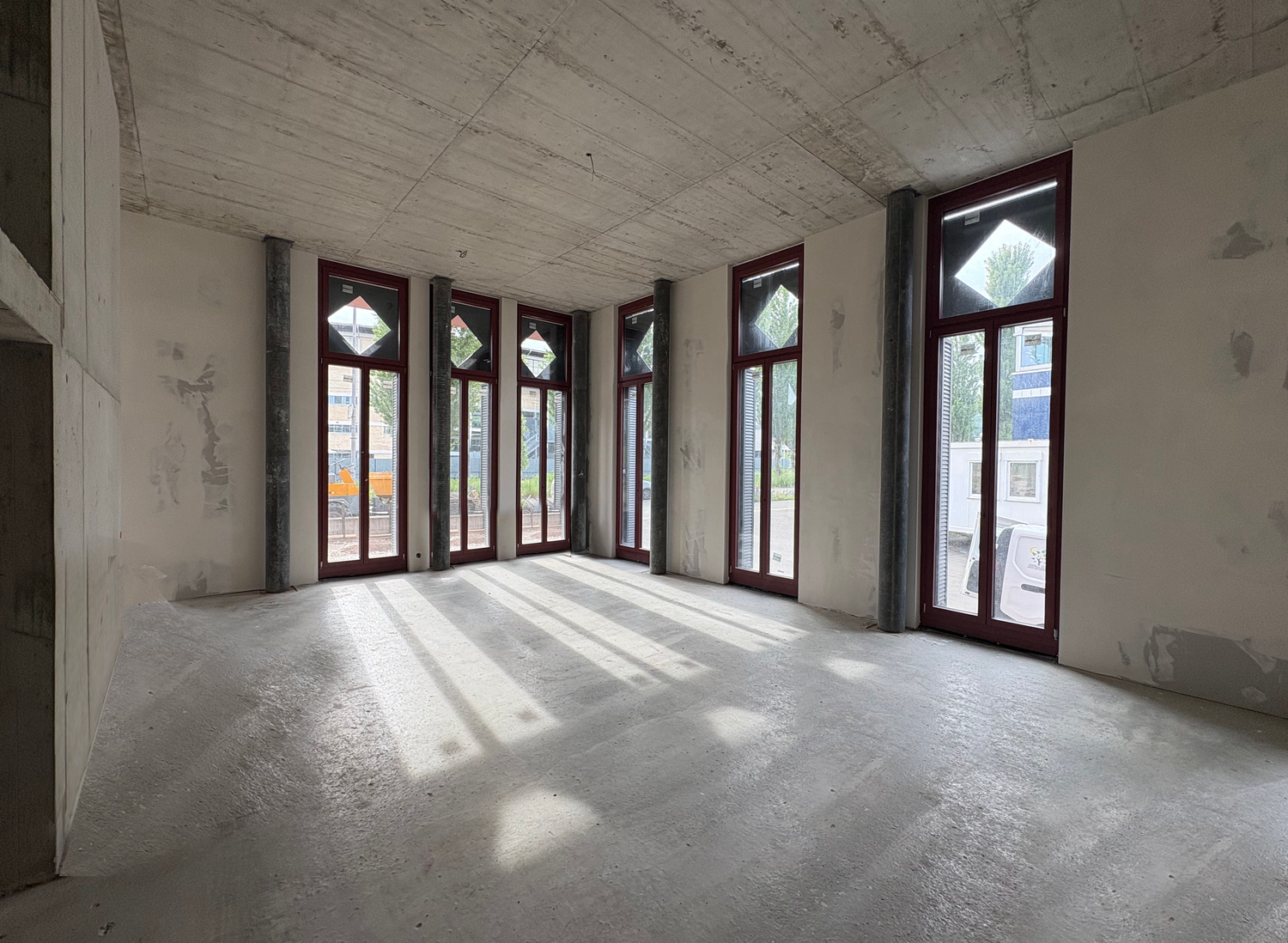 130-260m² commercial, photo 1 of 5