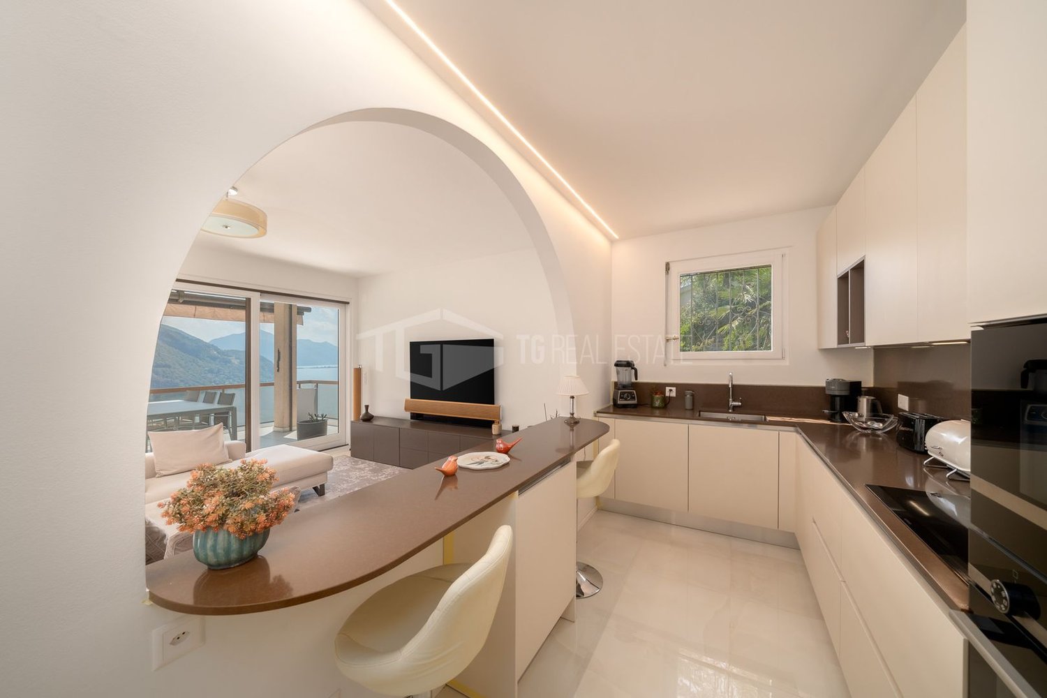 2 ½ rooms furnished flat, photo 6 of 10