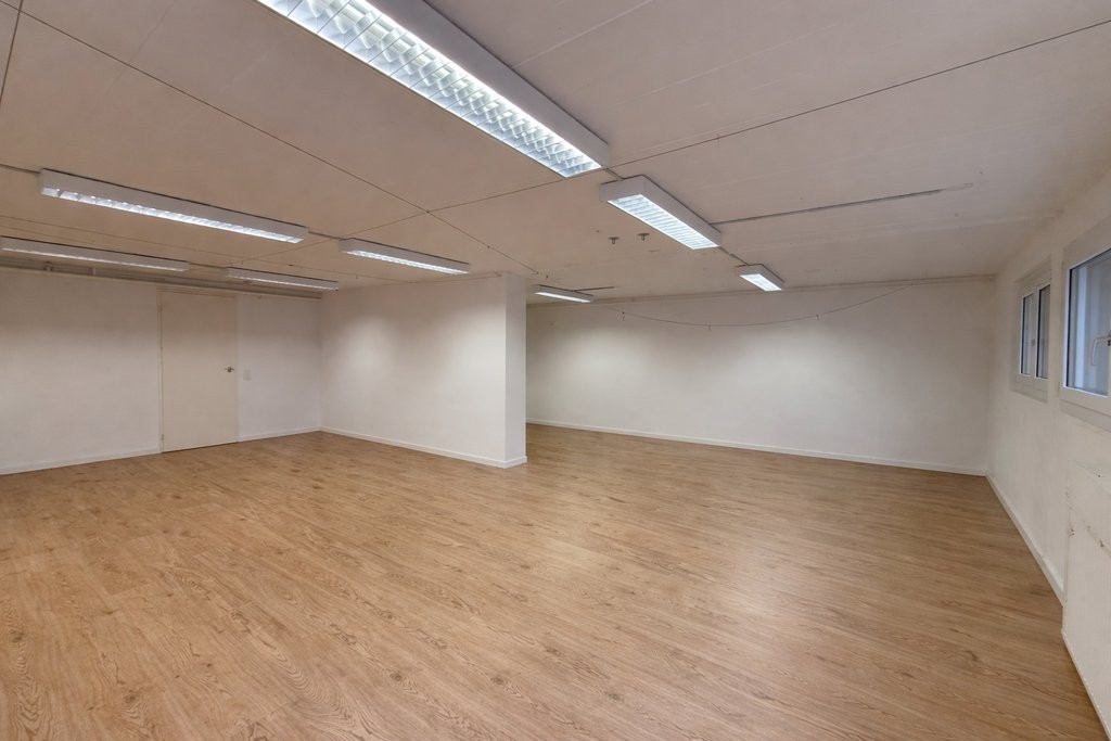 Office, photo 1 of 7