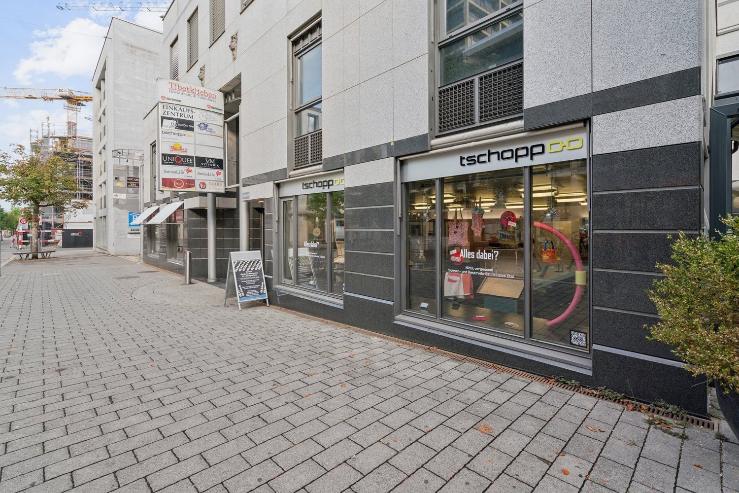 72m² shop, photo 2 of 10