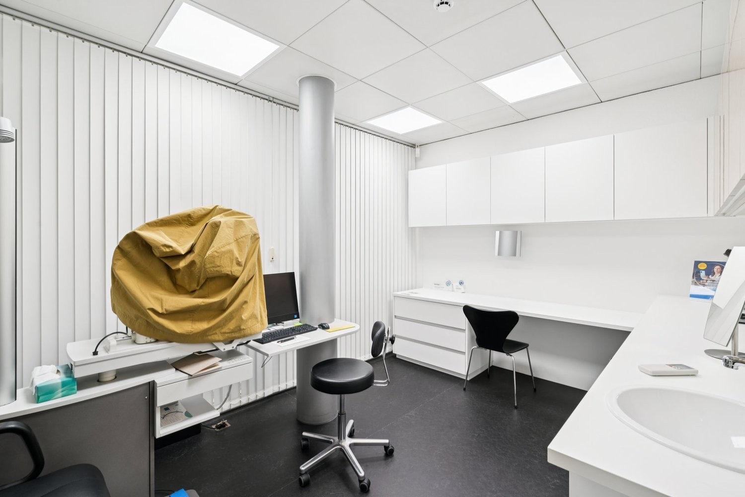 72m² shop, photo 9 of 10