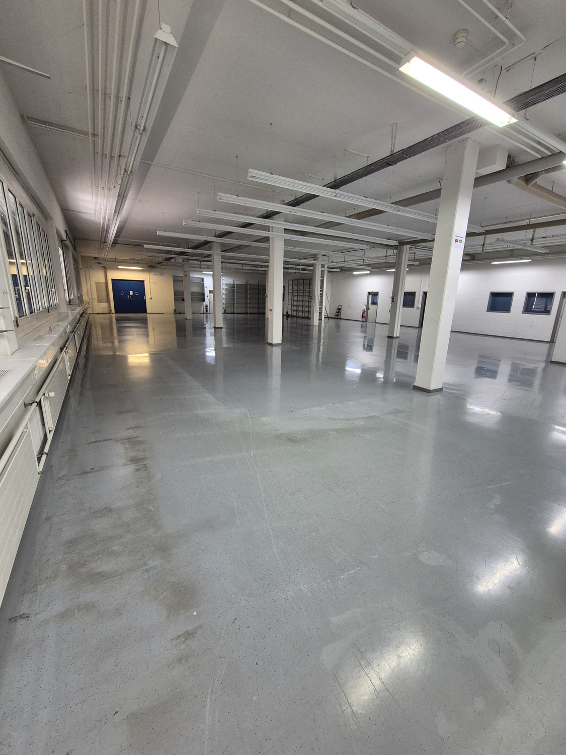 730m² storage room, photo 5 of 5