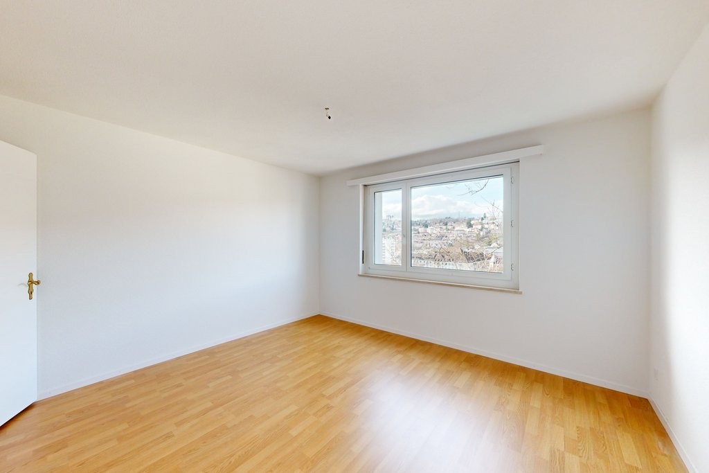 4 rooms apartment, photo 9 of 10