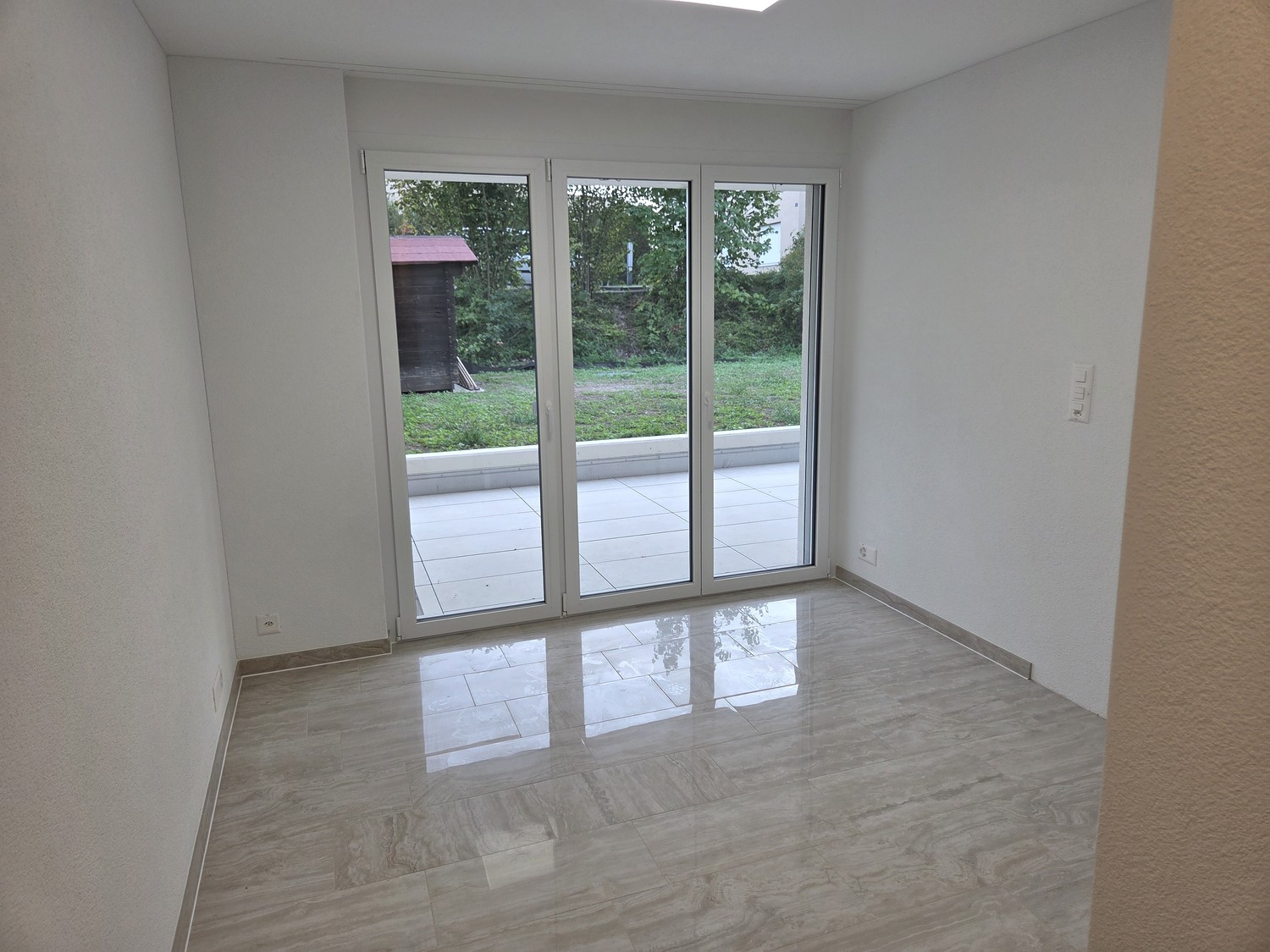 24-24m² office, photo 1 of 8