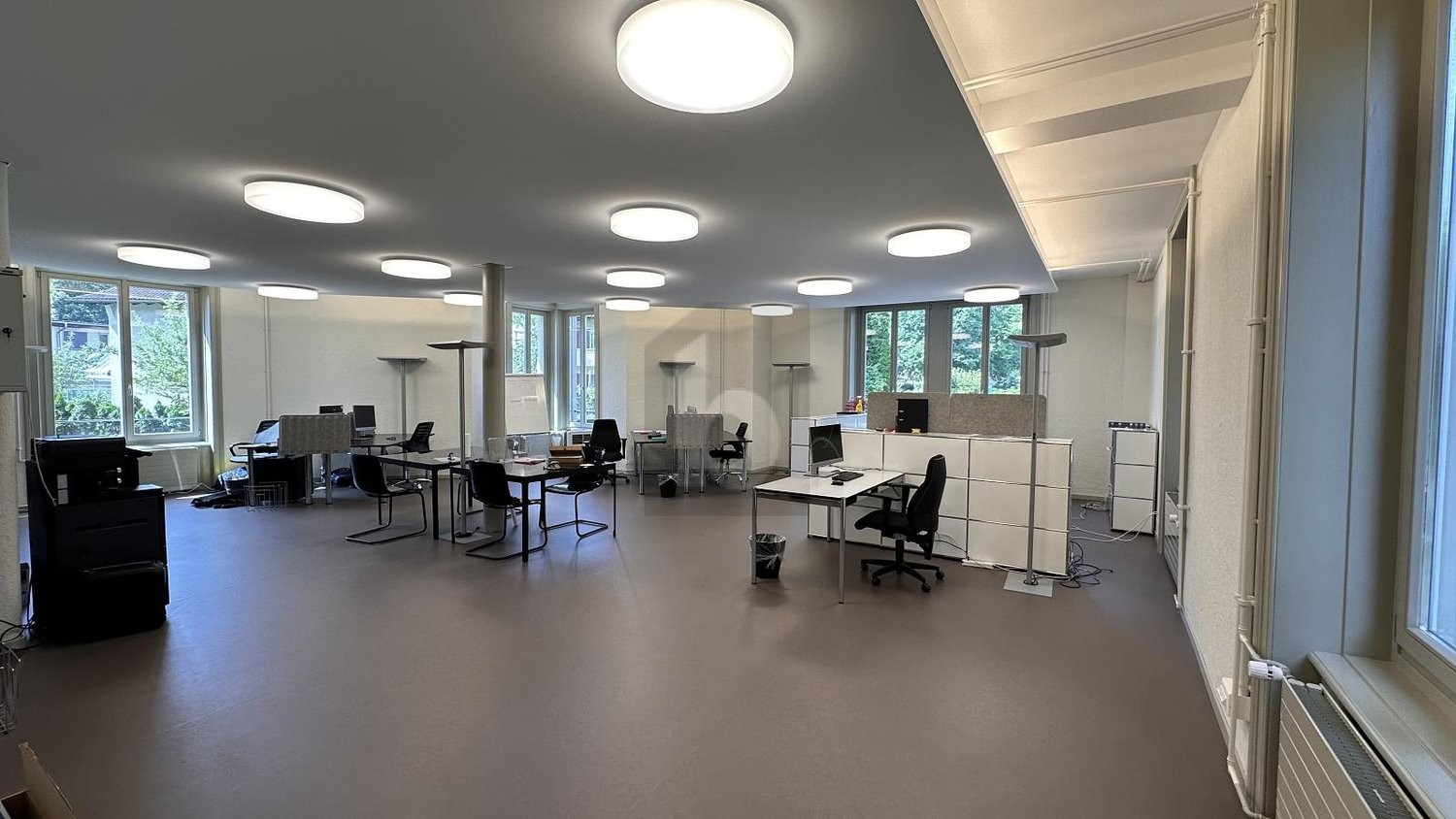 127m² office, photo 2 of 4