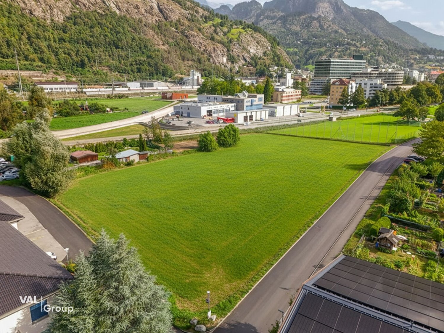 8289m² building land, photo 2 of 10