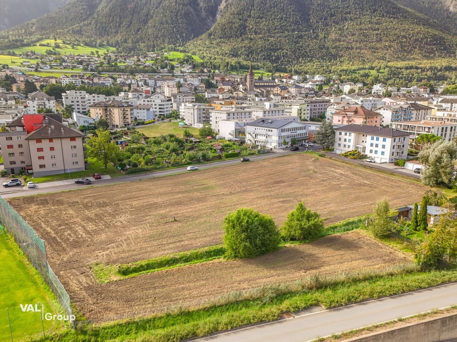 8289m² building land, photo 4 of 10