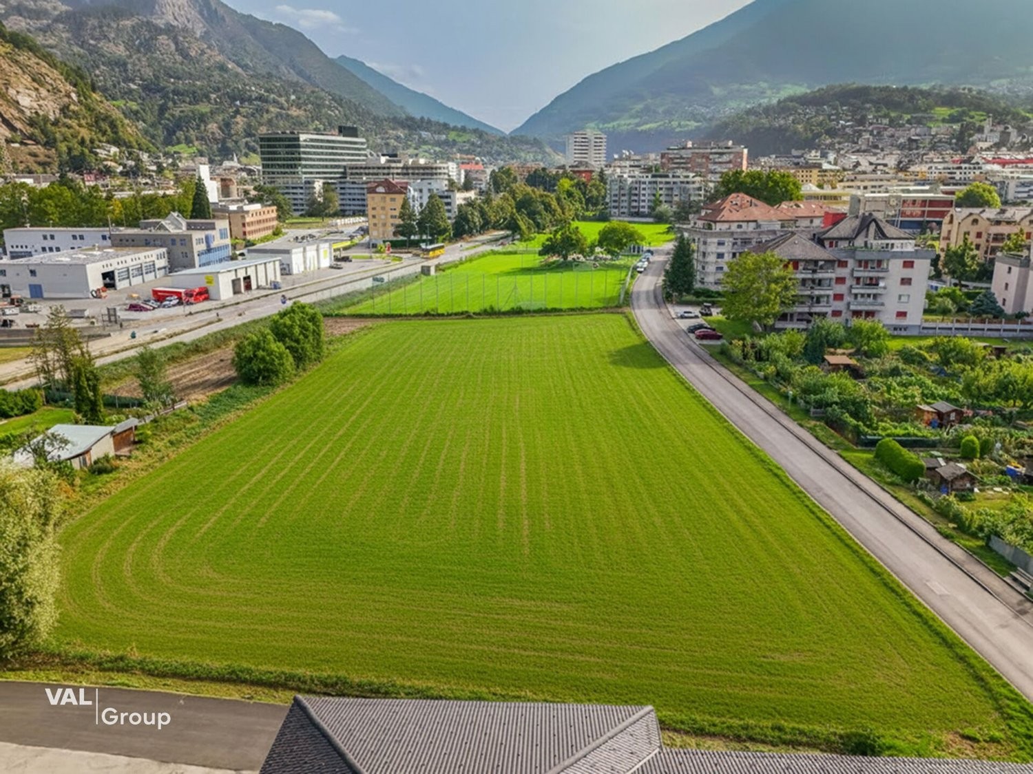 8289m² building land, photo 1 of 10