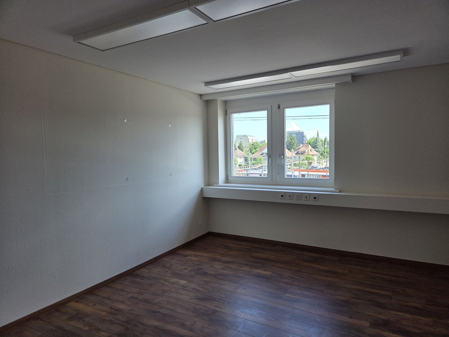 87m² bureau, photo 3 sur 10