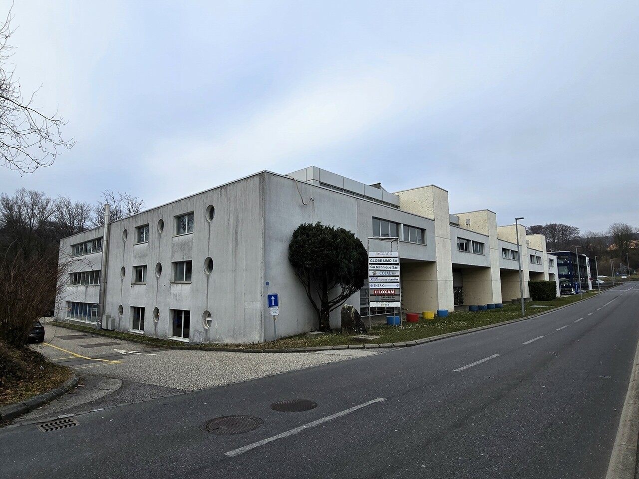 95m² commerciale