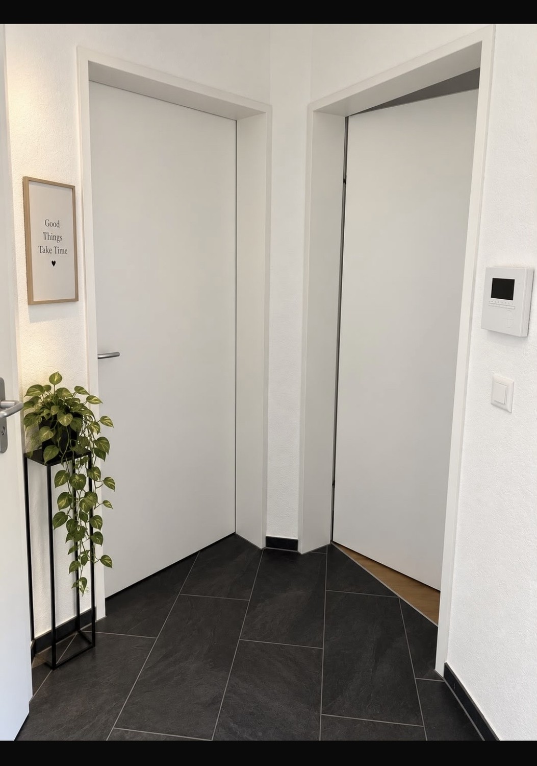 2 rooms apartment, photo 3 of 6