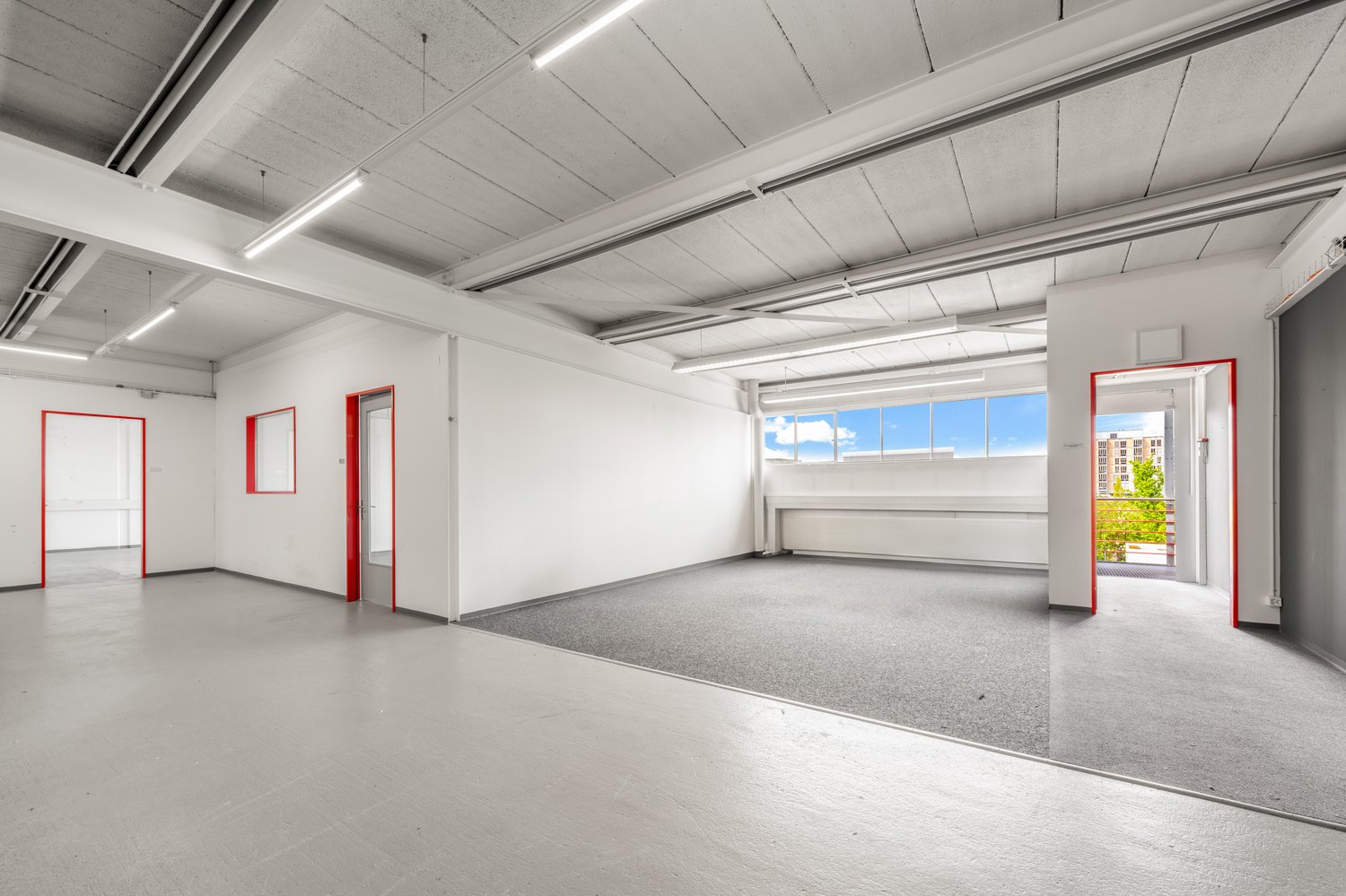 572m² commercial, photo 8 of 10
