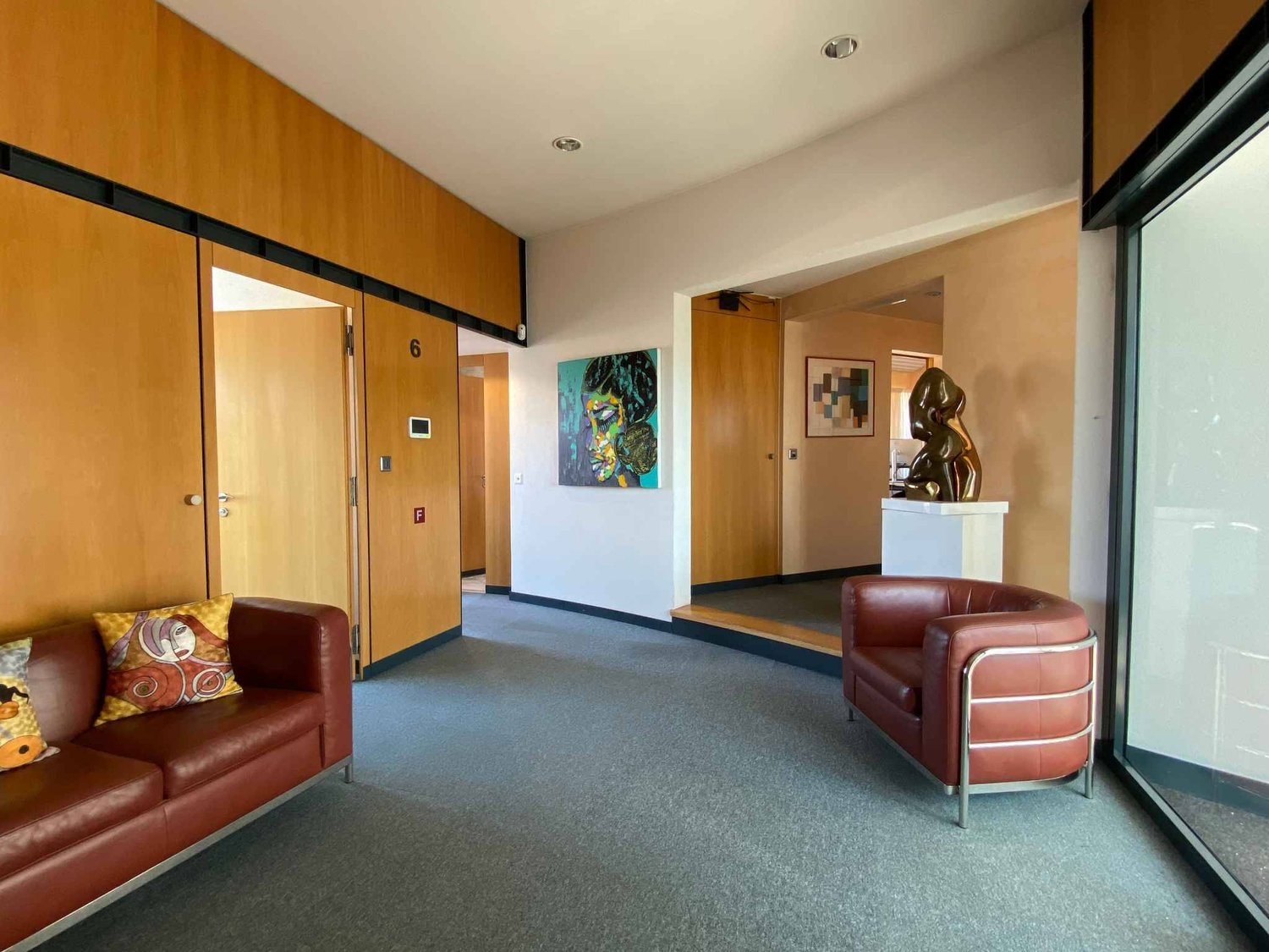 158m² office, photo 3 of 7